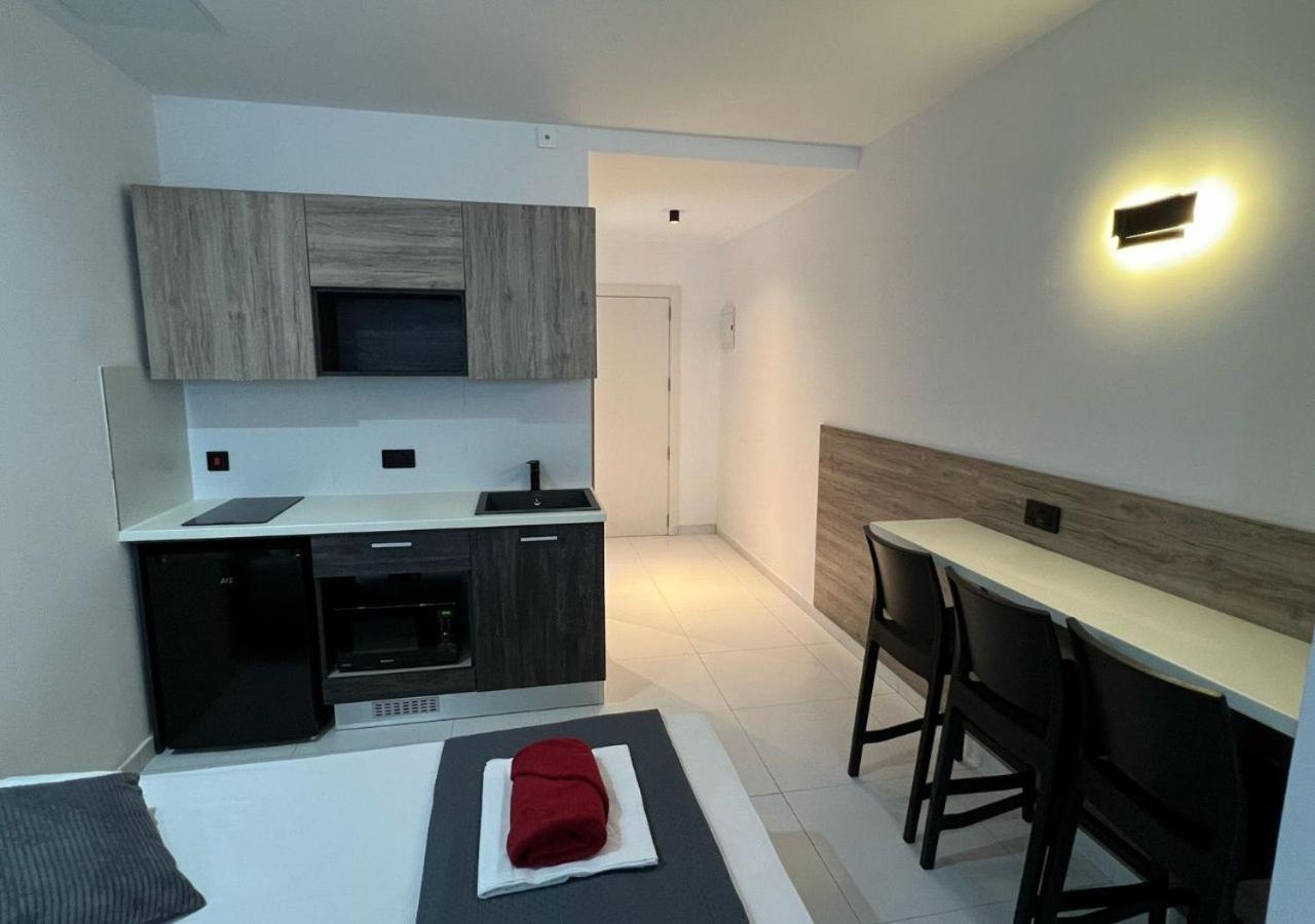 Bayside A Apartments Saint Julian's Екстер'єр фото
