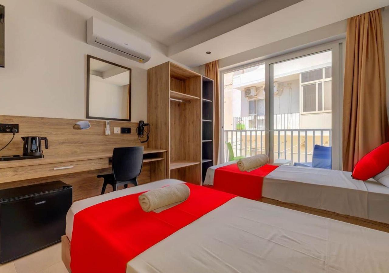 Bayside A Apartments Saint Julian's Екстер'єр фото